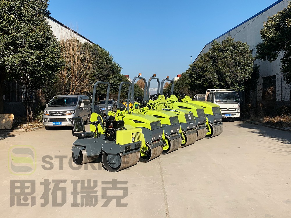 國(guó)內(nèi)的小型壓路機(jī)比國(guó)外的貴，價(jià)格到底差在哪里？